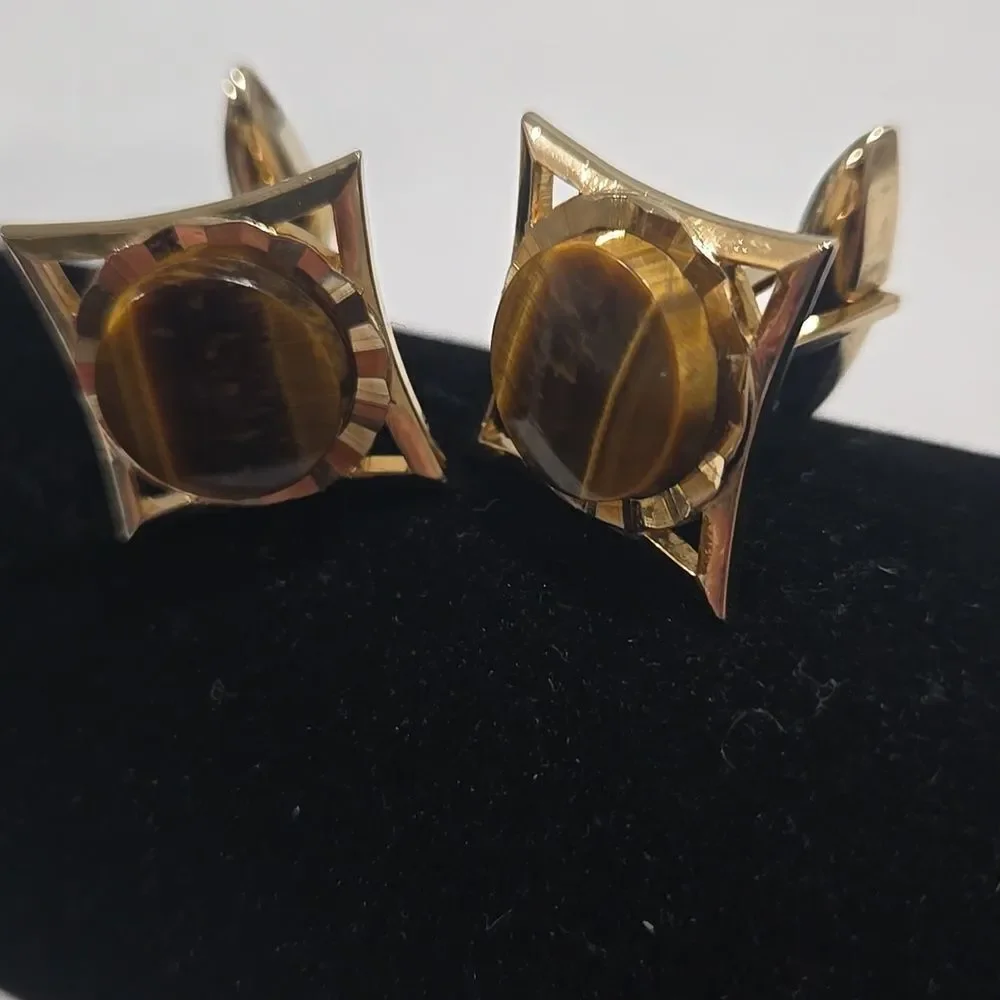 Cufflinks With Natural Tigers Eye Stone